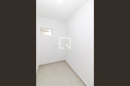 Quarto 2 de apartamento para alugar com 2 quartos, 44m² em Vila Valqueire, Rio de Janeiro
