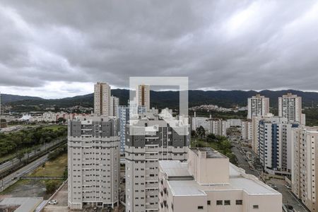 Apartamento para alugar com 1 quarto, 117m² em Vila Mogilar, Mogi das Cruzes
