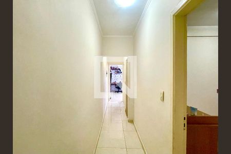 Corredor de casa à venda com 3 quartos, 110m² em Vila Zamataro, Guarulhos