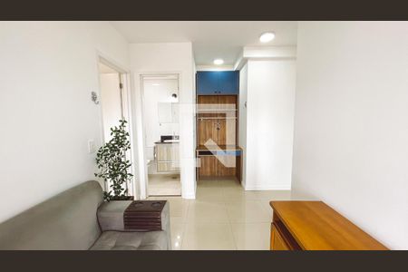 Sala de apartamento para alugar com 1 quarto, 40m² em Vila Diva, São Paulo