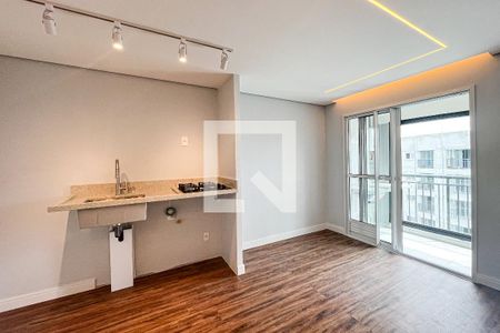 Sala/Cozinha de apartamento à venda com 2 quartos, 41m² em Água Branca, São Paulo