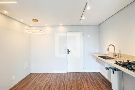 Sala/Cozinha de apartamento à venda com 2 quartos, 41m² em Água Branca, São Paulo