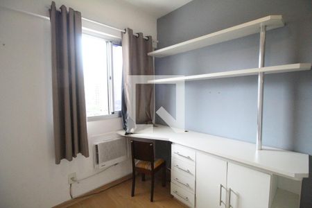 Quarto de apartamento para alugar com 2 quartos, 78m² em Barra da Tijuca, Rio de Janeiro