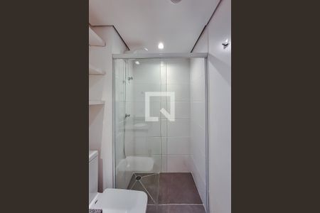 Banheiro de kitnet/studio para alugar com 1 quarto, 21m² em Vila Mariana, São Paulo