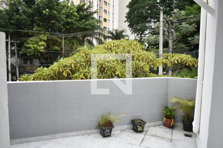 varanda de casa para alugar com 2 quartos, 250m² em Vila Clementino, São Paulo