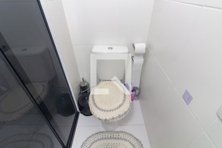 Banheiro de kitnet/studio para alugar com 1 quarto, 26m² em Jardim Helena, São Paulo