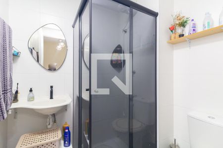 Banheiro de kitnet/studio para alugar com 1 quarto, 26m² em Jardim Helena, São Paulo