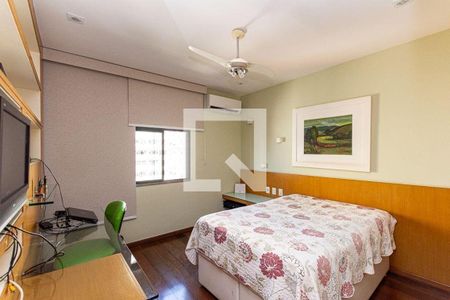 Apartamento à venda com 4 quartos, 300m² em Icaraí, Niterói