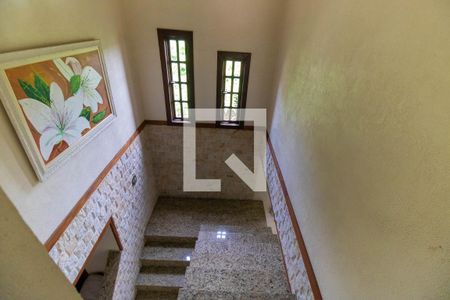 Escada  de casa de condomínio à venda com 4 quartos, 170m² em Largo da Batalha, Niterói