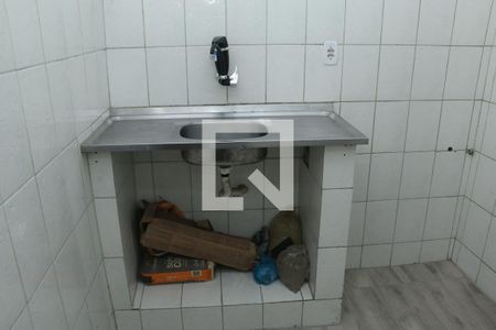 Cozinha - Torneira de apartamento para alugar com 2 quartos, 60m² em Centro, Nova Iguaçu