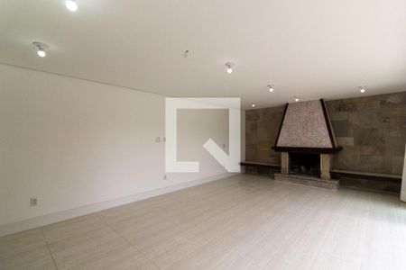 Sala de Estar de casa à venda com 4 quartos, 550m² em Jardim Prudência, São Paulo