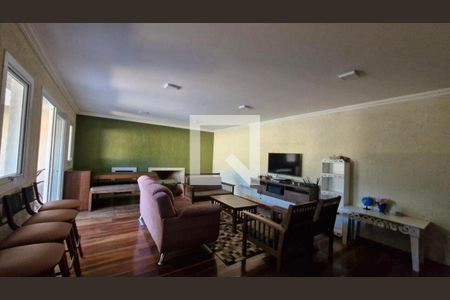 Casa à venda com 5 quartos, 690m² em Jardim Marajoara, São Paulo