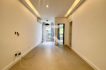 Sala  de apartamento para alugar com 1 quarto, 57m² em Leblon, Rio de Janeiro