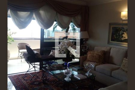 Apartamento para alugar com 4 quartos, 200m² em Indianópolis, São Paulo