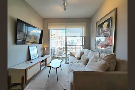 Sala de apartamento para alugar com 2 quartos, 70m² em Vila Nova Conceição, São Paulo