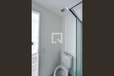 Banheiro de kitnet/studio para alugar com 1 quarto, 28m² em Tatuapé, São Paulo