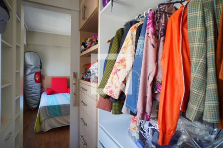 Closet de apartamento à venda com 2 quartos, 219m² em Cristo Redentor, Porto Alegre