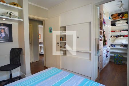 Quarto 1 de apartamento à venda com 2 quartos, 219m² em Cristo Redentor, Porto Alegre