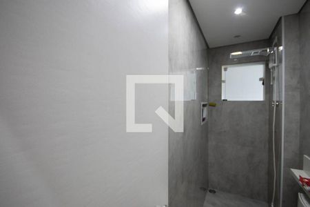 Banheiro de apartamento à venda com 2 quartos, 43m² em Vila Guilherme, São Paulo