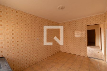 Cozinha de casa à venda com 3 quartos, 200m² em Vila Taquari, São Paulo