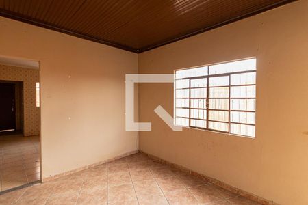 Sala de casa à venda com 3 quartos, 200m² em Vila Taquari, São Paulo