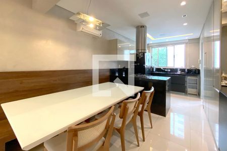 Sala de Jantar de apartamento à venda com 3 quartos, 108m² em Santo Antônio, Belo Horizonte