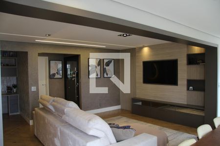 Sala com varanda gourmet integrada  de apartamento à venda com 4 quartos, 134m² em Vila Augusta, Guarulhos