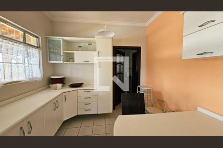 Casa para alugar com 4 quartos, 647m² em Vila Pires, Jundiaí