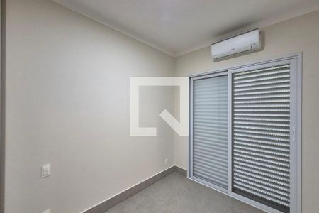 Quarto 2 - Suíte Americana  de casa de condomínio à venda com 4 quartos, 216m² em Swiss Park, Campinas