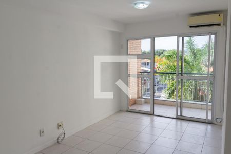 Sala de apartamento para alugar com 2 quartos, 65m² em Campo Grande, Rio de Janeiro