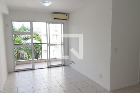 Sala de apartamento para alugar com 2 quartos, 65m² em Campo Grande, Rio de Janeiro