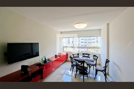Sala de apartamento à venda com 3 quartos, 105m² em Funcionários, Belo Horizonte