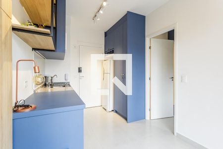 Cozinha de apartamento para alugar com 1 quarto, 25m² em Vila Olímpia, São Paulo