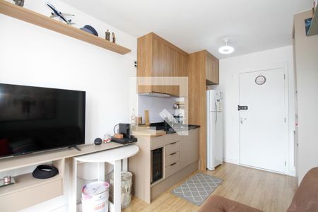 Sala e Cozinha de apartamento para alugar com 1 quarto, 27m² em Pinheiros, São Paulo