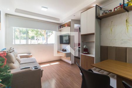 Apartamento para alugar com 2 quartos, 42m² em Jardim Nathalie, Mogi das Cruzes