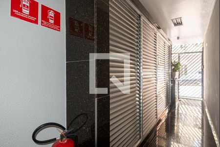 Área comum - Entrada do Edifício de apartamento para alugar com 1 quarto, 55m² em Consolação, São Paulo