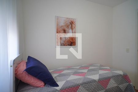 Quarto 2 de apartamento para alugar com 2 quartos, 42m² em Condomínio Terrabela, Porto Alegre