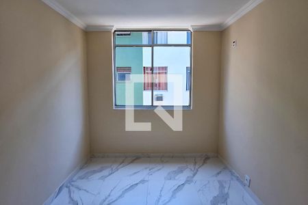 Quarto 1 de apartamento para alugar com 2 quartos, 63m² em Largo do Barradas, Niterói