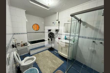 Casa à venda com 4 quartos, 225m² em Santo Amaro, São Paulo