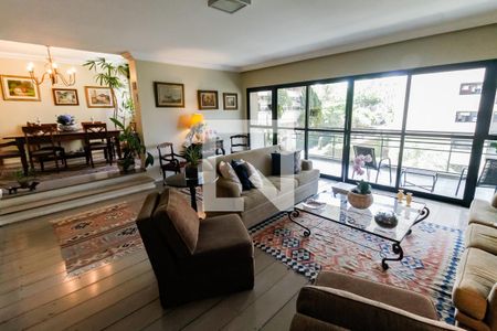 Sala 1 de apartamento à venda com 3 quartos, 235m² em Real Parque, São Paulo