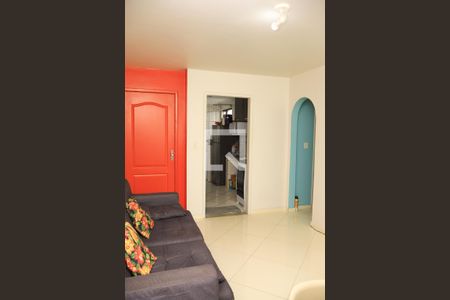 Sala de apartamento para alugar com 2 quartos, 54m² em Jardim Placaford, Salvador