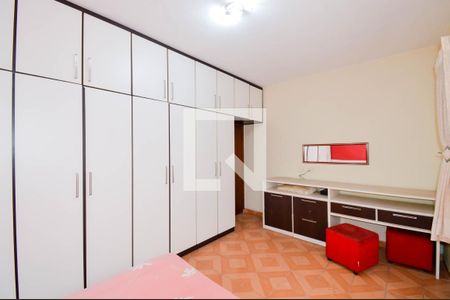 Quarto 1 de casa à venda com 3 quartos, 250m² em Jardim Santa Mena, Guarulhos