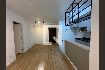 Sala de apartamento para alugar com 1 quarto, 51m² em Alphaville Industrial, Barueri
