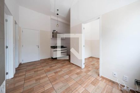 Sala/Cozinha de apartamento para alugar com 2 quartos, 36m² em Vila Pierina, São Paulo