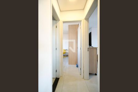 Hall dos quartos de apartamento à venda com 2 quartos, 56m² em Vila Carrão, São Paulo