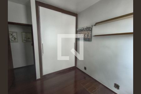Apartamento à venda com 4 quartos, 130m² em Vila Paris, Belo Horizonte