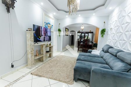 Sala de casa para alugar com 4 quartos, 195m² em Parque Erasmo Assunção, Santo André