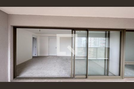 Apartamento à venda com 3 quartos, 136m² em Campo Belo, São Paulo