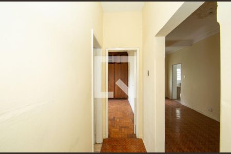 CORREDOR de casa à venda com 3 quartos, 180m² em Nova Suíça, Belo Horizonte