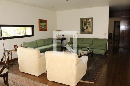 Apartamento para alugar com 2 quartos, 235m² em Higienópolis, São Paulo